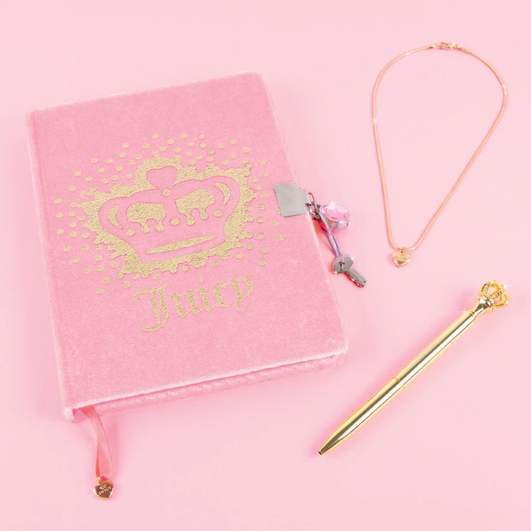 Juicy Couture Journal And Necklace Set