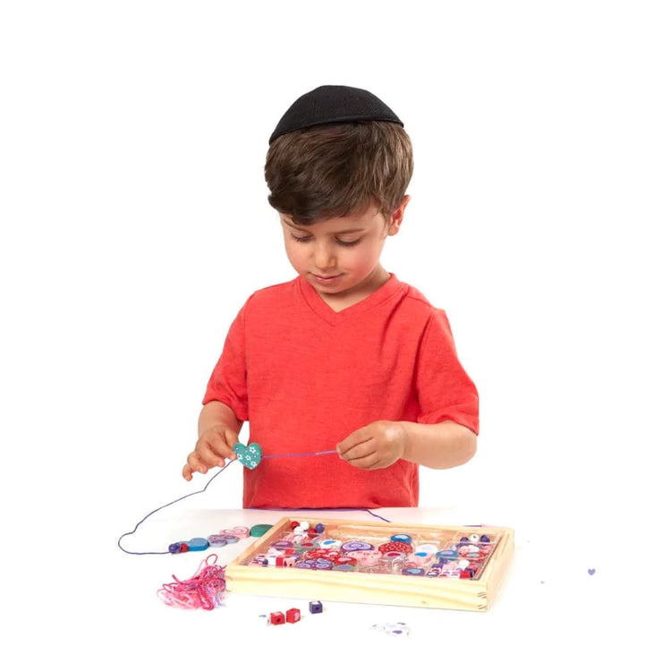 Created by Me! Heart Beads Wooden Bead Kit