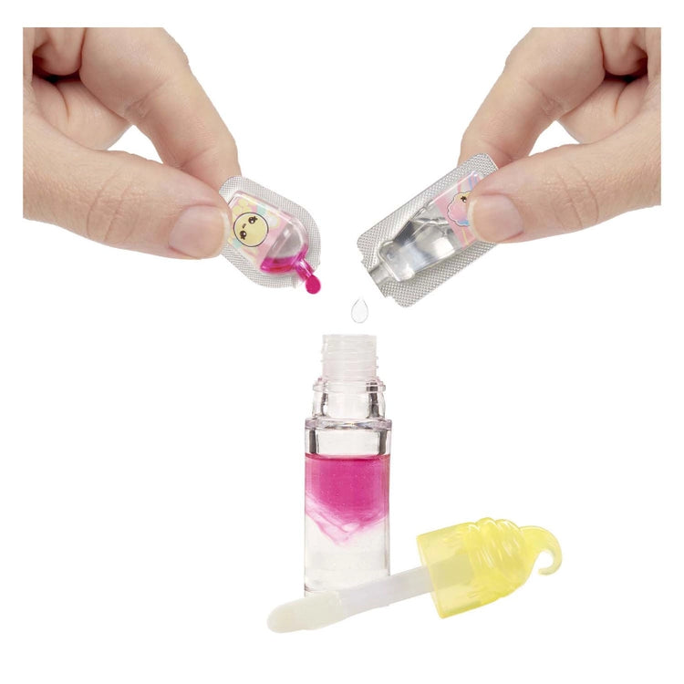 Yummiland Lipgloss Small Doll- Series 2- Nia Candy Fluff