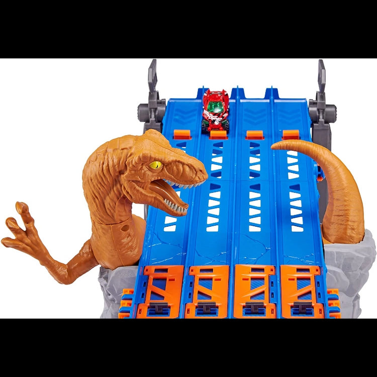 Metal Machines 4-Lane Raptor Attack Track Set