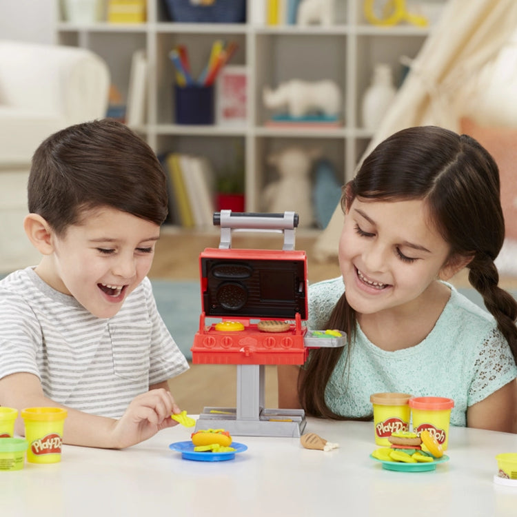 Play-Doh Kitchen Creations Barbecue Grill 'n Stamp Playset