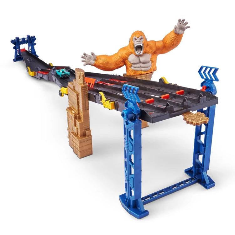 Metal Machines 4-Lane Gorilla Attack Track Set
