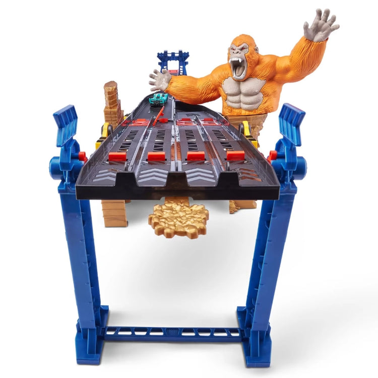 Metal Machines 4-Lane Gorilla Attack Track Set