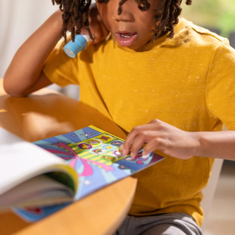 Sticker Wow! Activity Pad & Sticker Stamper- Unicorn