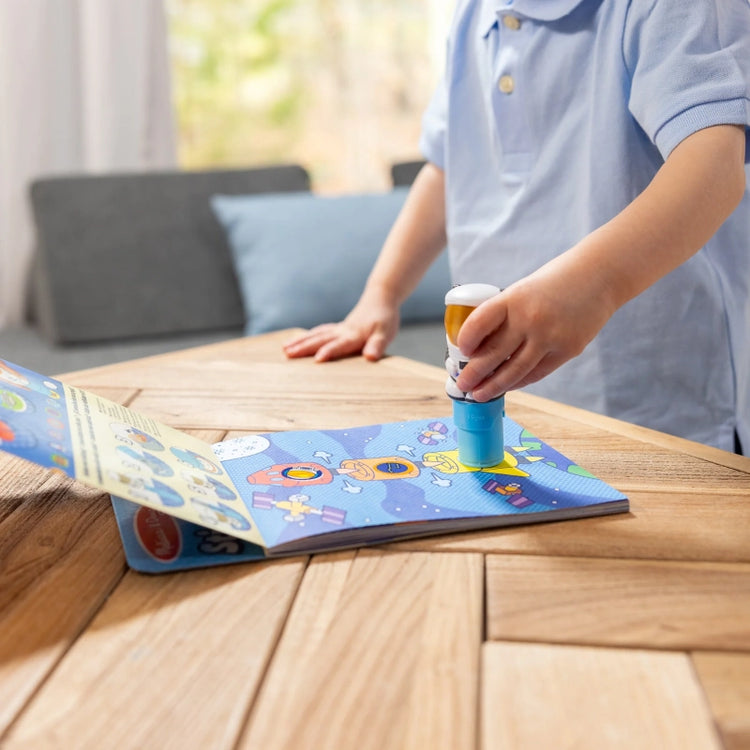 Sticker Wow! Activity Pad & Sticker Stamper- Astronaut