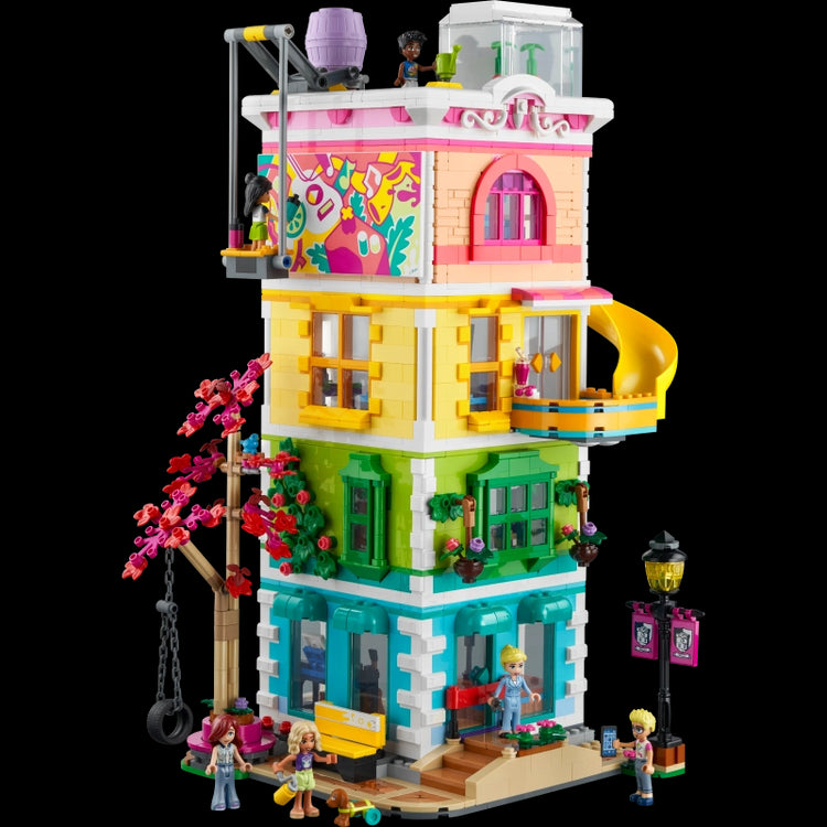 Heartlake City Community Center- 1513 Pcs