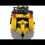 App-Controlled Cat D11T Bulldozer- 3854 Pcs