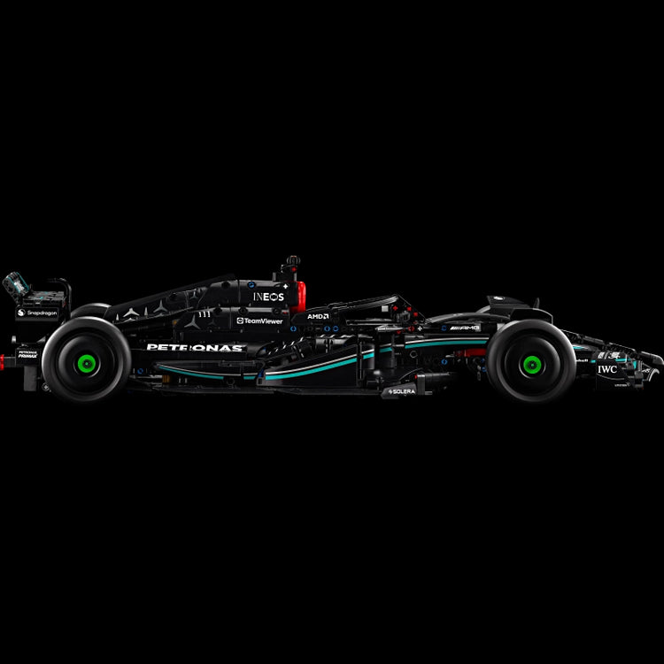 Mercedes-AMG F1 W14 E Performance- 1643 Pcs