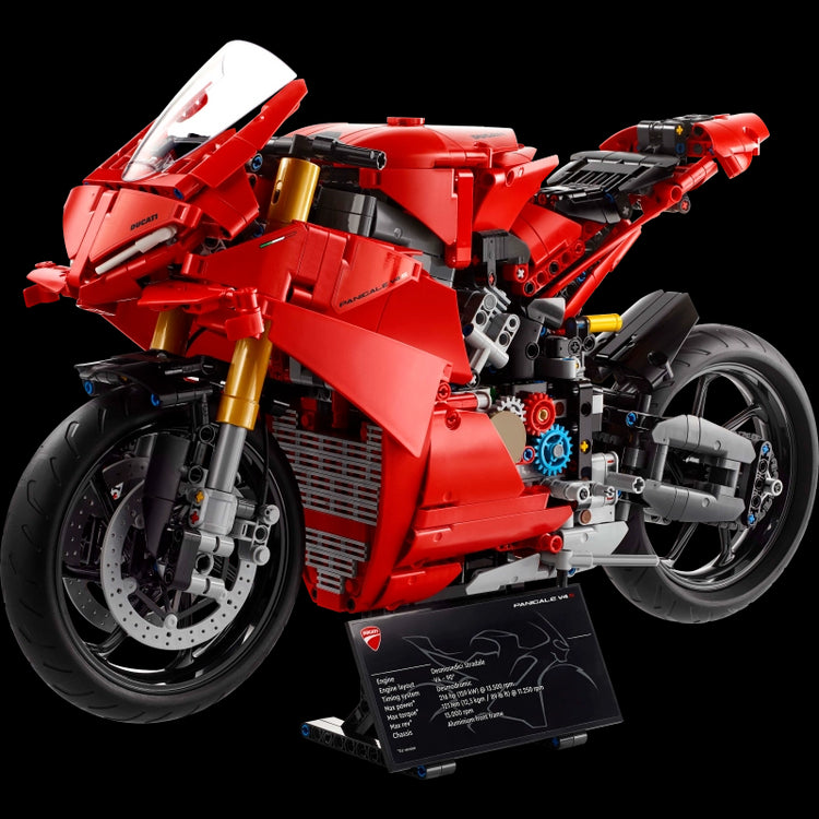 Ducati Panigale V4 S Motorcycle- 1603 Pcs