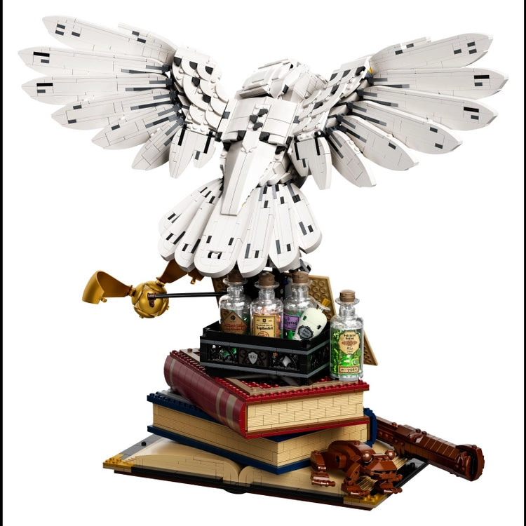 Hogwarts Icons - Collectors' Edition- 3010 Pcs (Rare Edition)