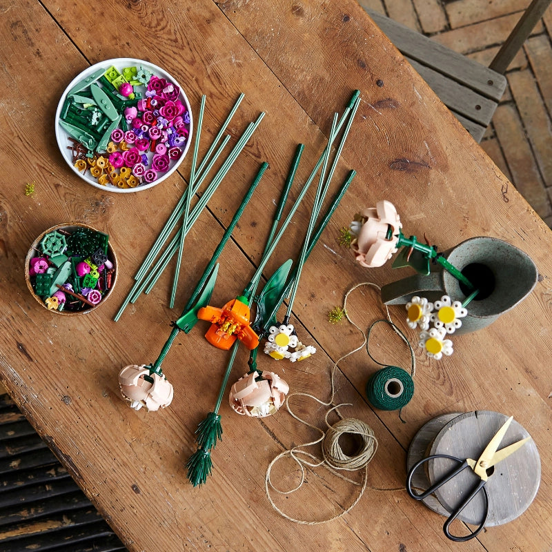 Flower Bouquet- 756 Pcs