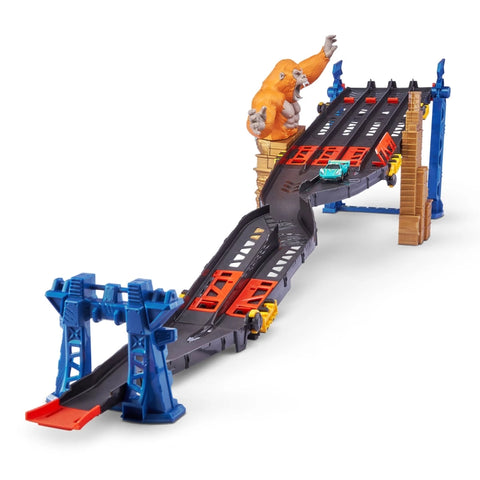 Metal Machines 4-Lane Gorilla Attack Track Set