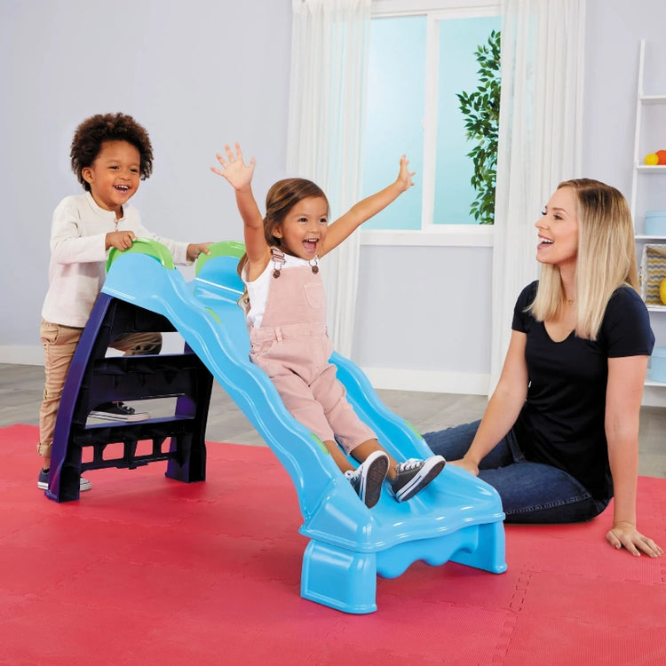 Little Tikes 2-in-1 Indoor-outdoor Slide, Wet or dry slide